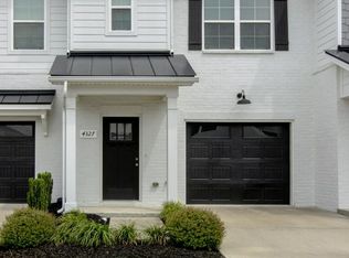 4327 Doral Dr, Murfreesboro, TN 37127