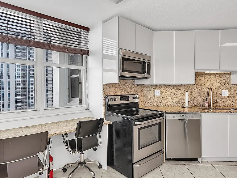1340 S Ocean Blvd #1106 — Photo 14