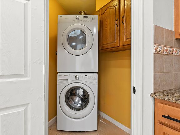 5th image of 40-44 Rome St APT 6
