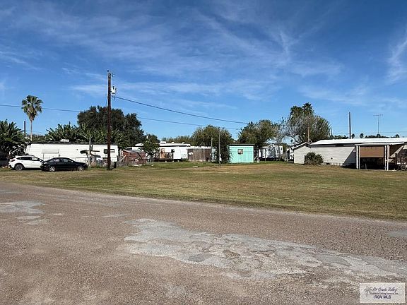 5th image of 27327 Iowa Cir #9-10-8