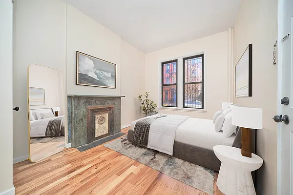 Rented by Living New York | media 9