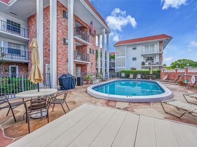 2424 NE 9th St APT 109, Fort Lauderdale, FL, 33304