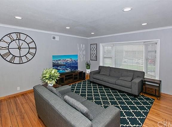 4th image of 710 N Curtis Ave