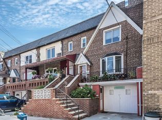 24-53 32nd St, Astoria, NY 11102