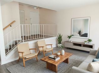 124 Roberts Ln APT 201, Alexandria, VA 22314
