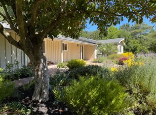 4 Monroe Ct, Orinda, CA 94563