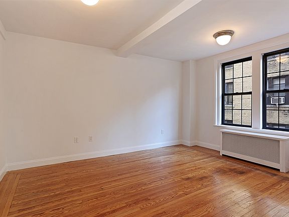 2nd image of 50 W 72nd St APT 412
