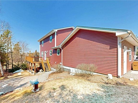 2nd image of 18 Addison Ct