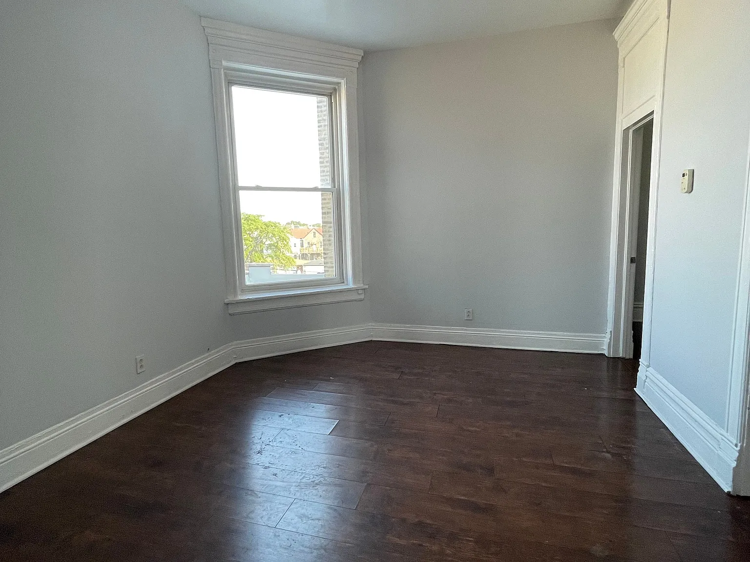 1 bed, 700 sqft, $1,500 — Photo 2