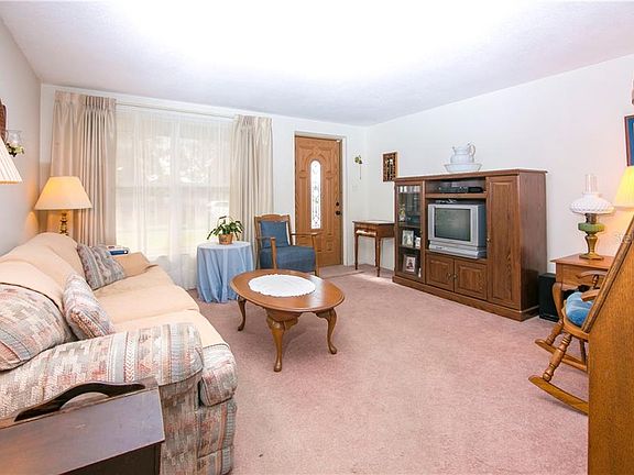 4th image of 2711 Bayshore Gardens Pkwy