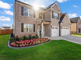 809 Albright Ln, Hampton, GA 30228