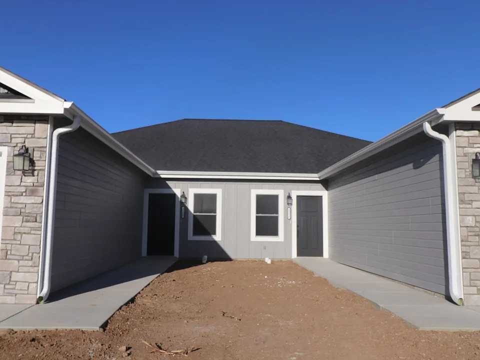 2226 Mallard Cir