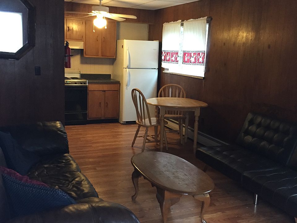 2nd image of 841 Monongalia Ave