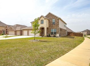 2400 Maple Stream Dr, Fort Worth, TX 76177