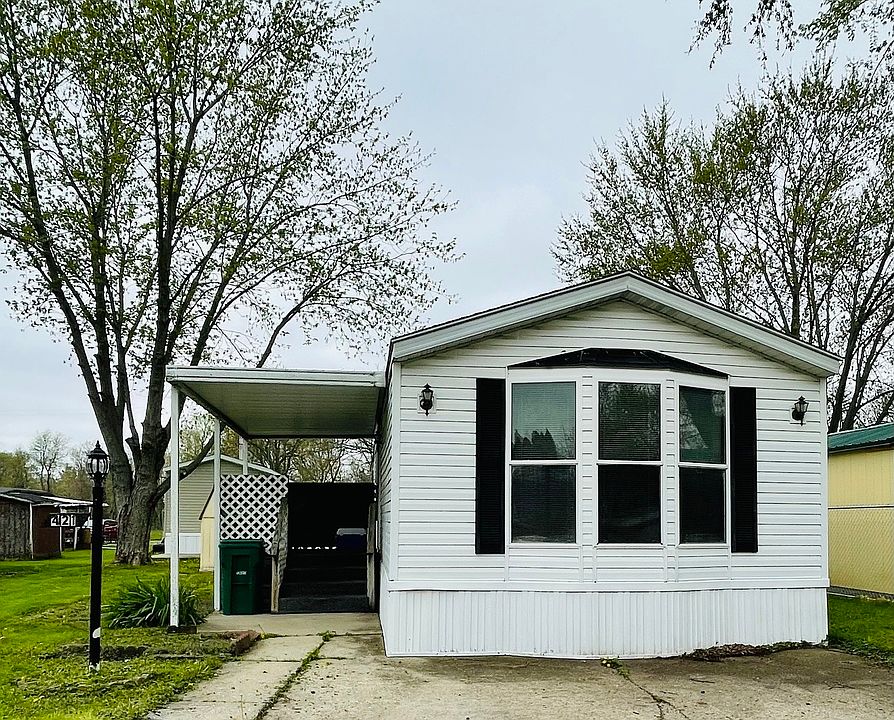 421 Carriage Lane Est, Streator, IL 61364 Zillow