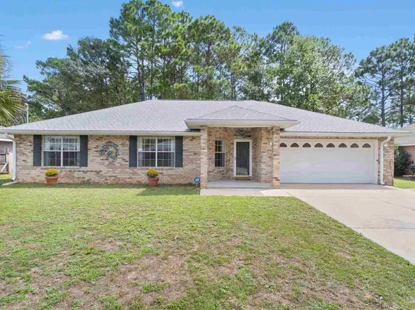 2726 Terry Cove Dr, Milton, FL 32583