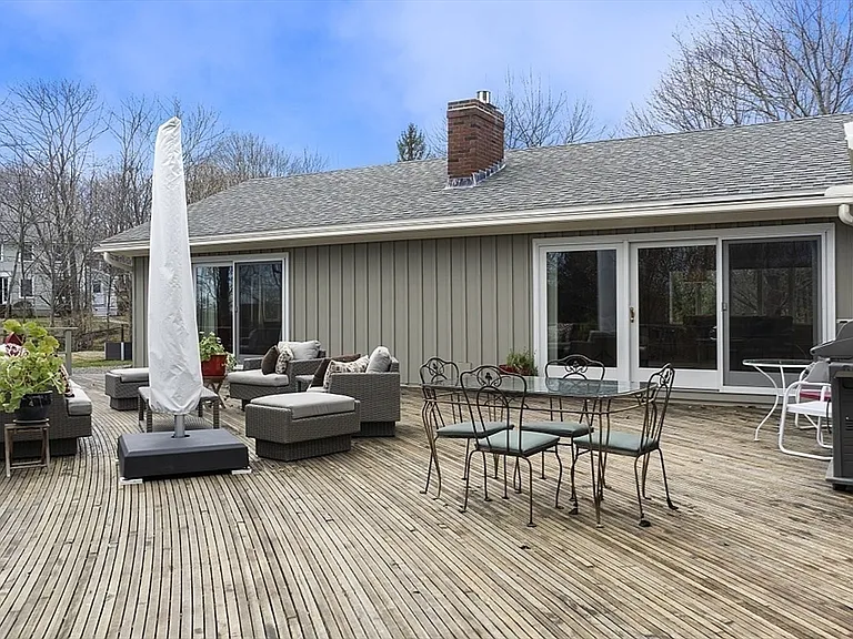 39 Decatur St #SUMMER — Photo 2