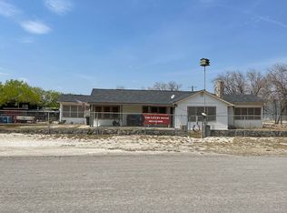 701 Congress St, Tilden, TX 78072