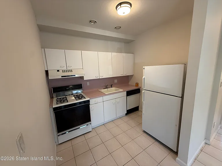 73 Aspinwall St #2 — Photo 5