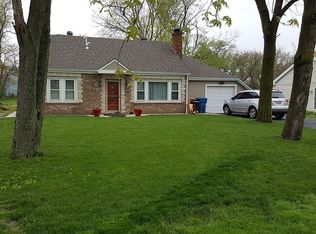 546 N Maple Ave, Wood Dale, IL 60191