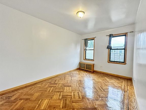 4th image of 8812 86th St Floor 2