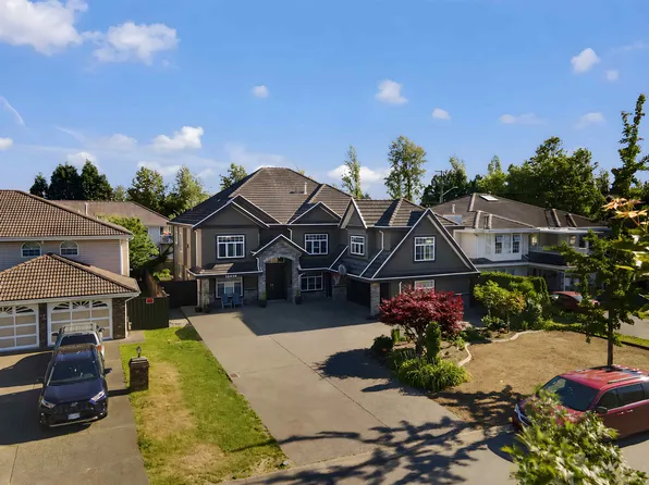 12420 90a Ave, Surrey, BC V3V 6T3