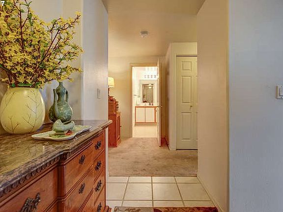 3rd image of 4768 W Powell Blvd Unit 223