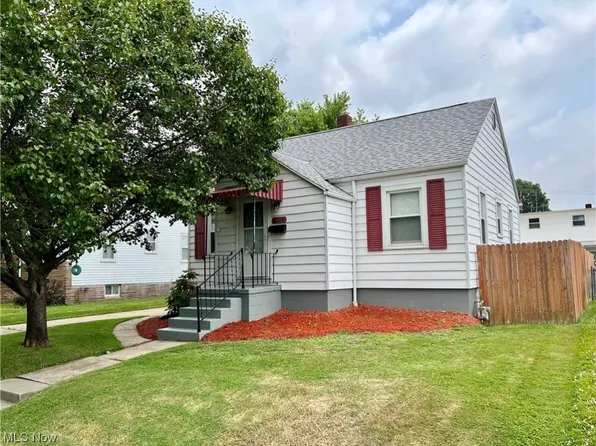 3504 Burk St, Parkersburg, WV 26104