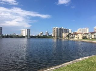 2929 Point East Dr APT A210, Aventura, FL 33160