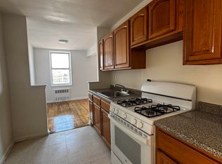 8835 164th St APT 6LS, Jamaica, NY 11432
