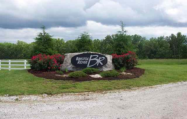 1st image of 163 Bristol Ridge Dr