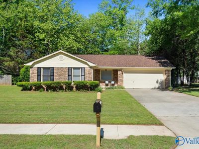 7516 Clubfield Dr SW, Huntsville, AL, 35802