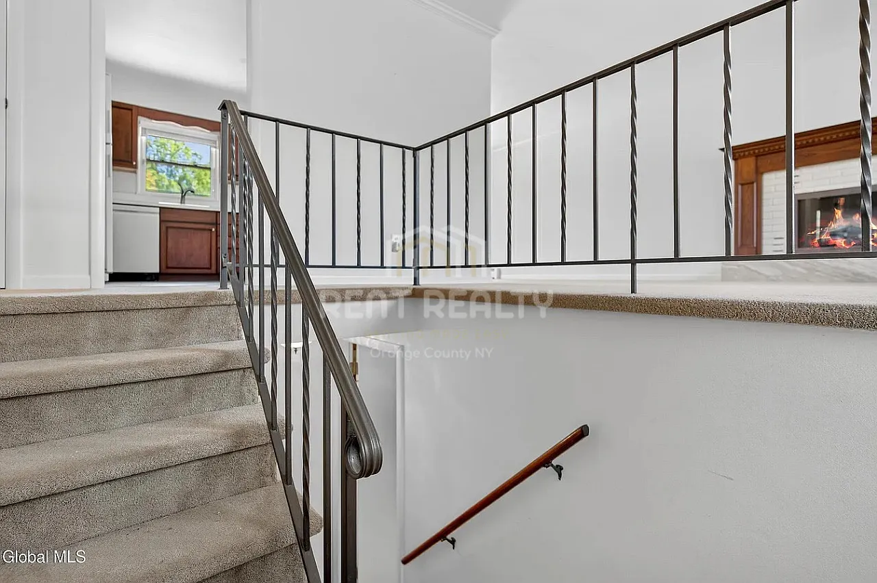 4 bed, 1662 sqft, $3,500 — Photo 4