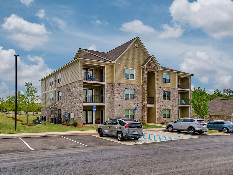 Grand Reserve at Canton — Photo 12