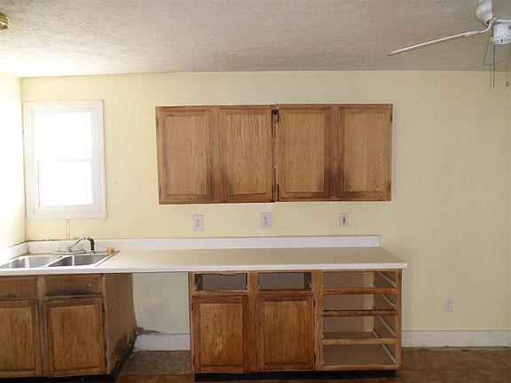 5th image of 408 S 28th St