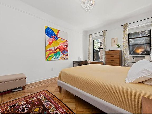 5th image of 323 W 83rd St APT 4D