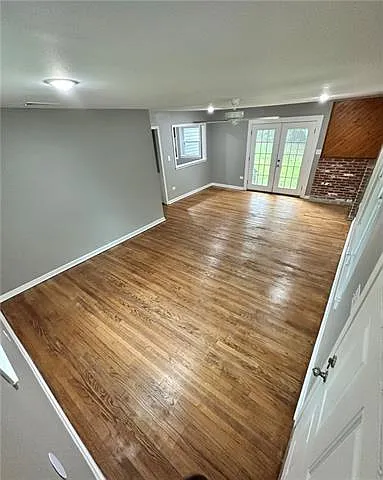 105 Rosewood Cir — Photo 4