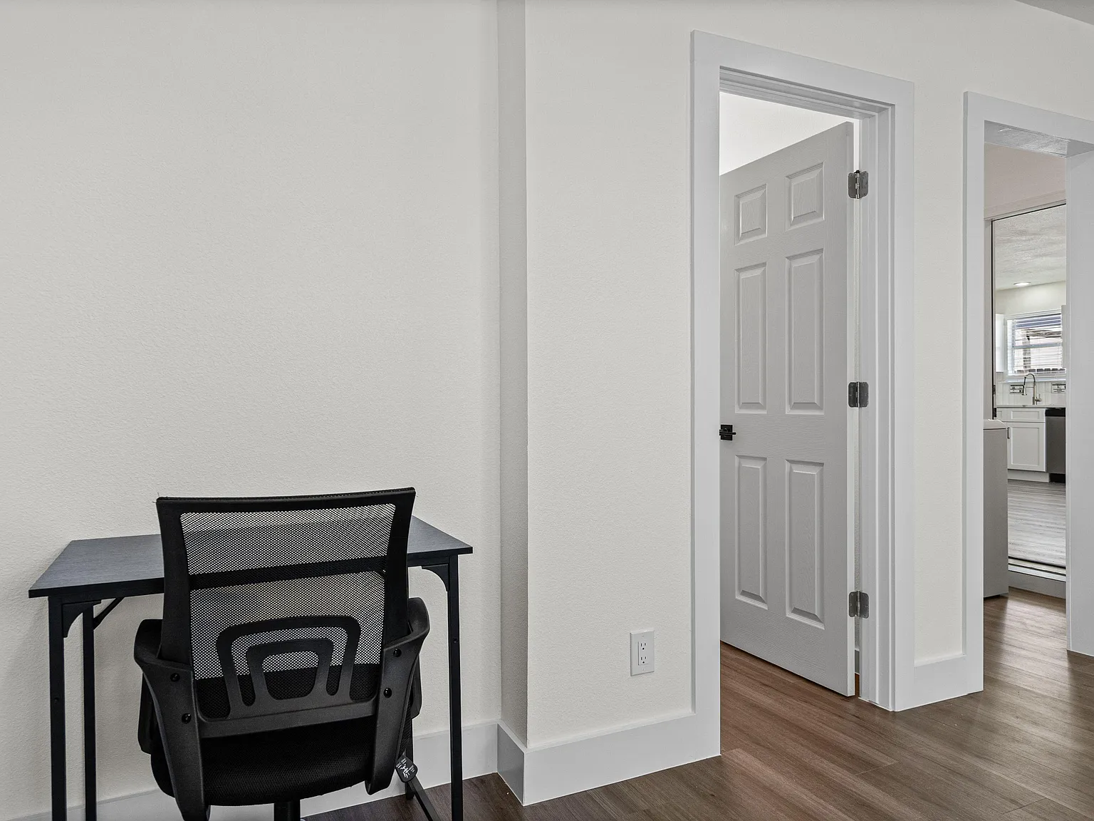 4 bed, 3.0 bath, 1650 sqft, $1,308 — Photo 3