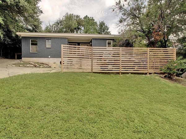 1st image of 3308 Hycreek Dr