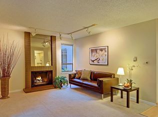 10009 NE 123rd St #DB, Kirkland, WA 98034