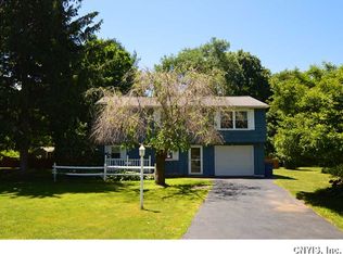7729 River Rd, Baldwinsville, NY 13027