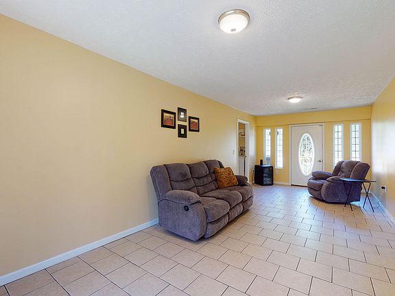 2nd image of 1513 Fair Dr
