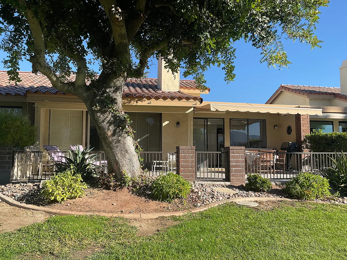 Building Photo - 339 Villena Way