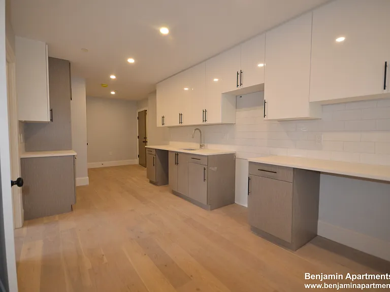 425 Market St #402 — Photo 7