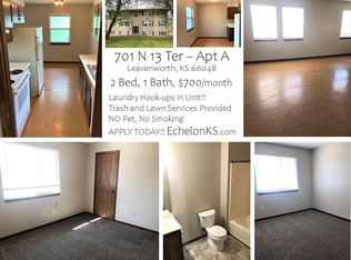 701 N 13th Ter, Leavenworth, KS 66048
