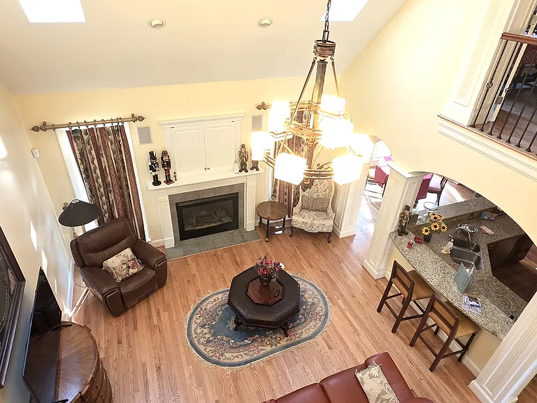 1216 Dorleath Ct — Photo 13