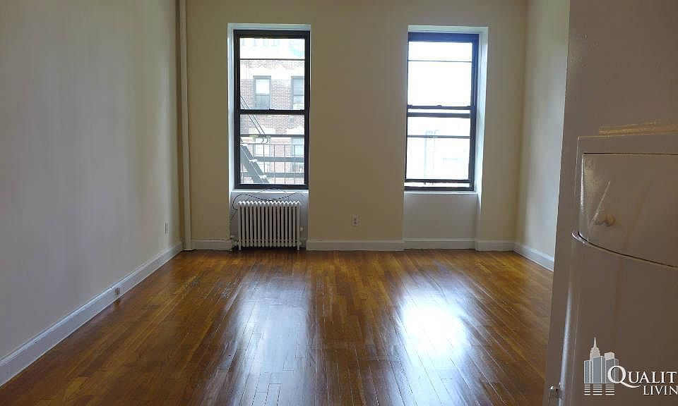 1st image of 400 W 45th St APT 4B