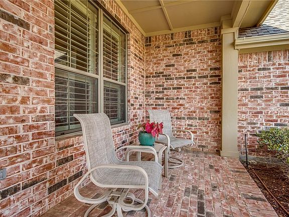 3rd image of 4005 Muscovy Dr