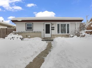 8913 W Herbert Ave, Milwaukee, WI