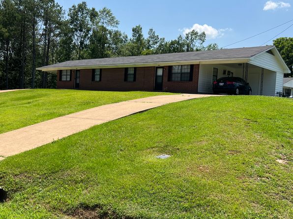 156 NE Boundary Rd #2